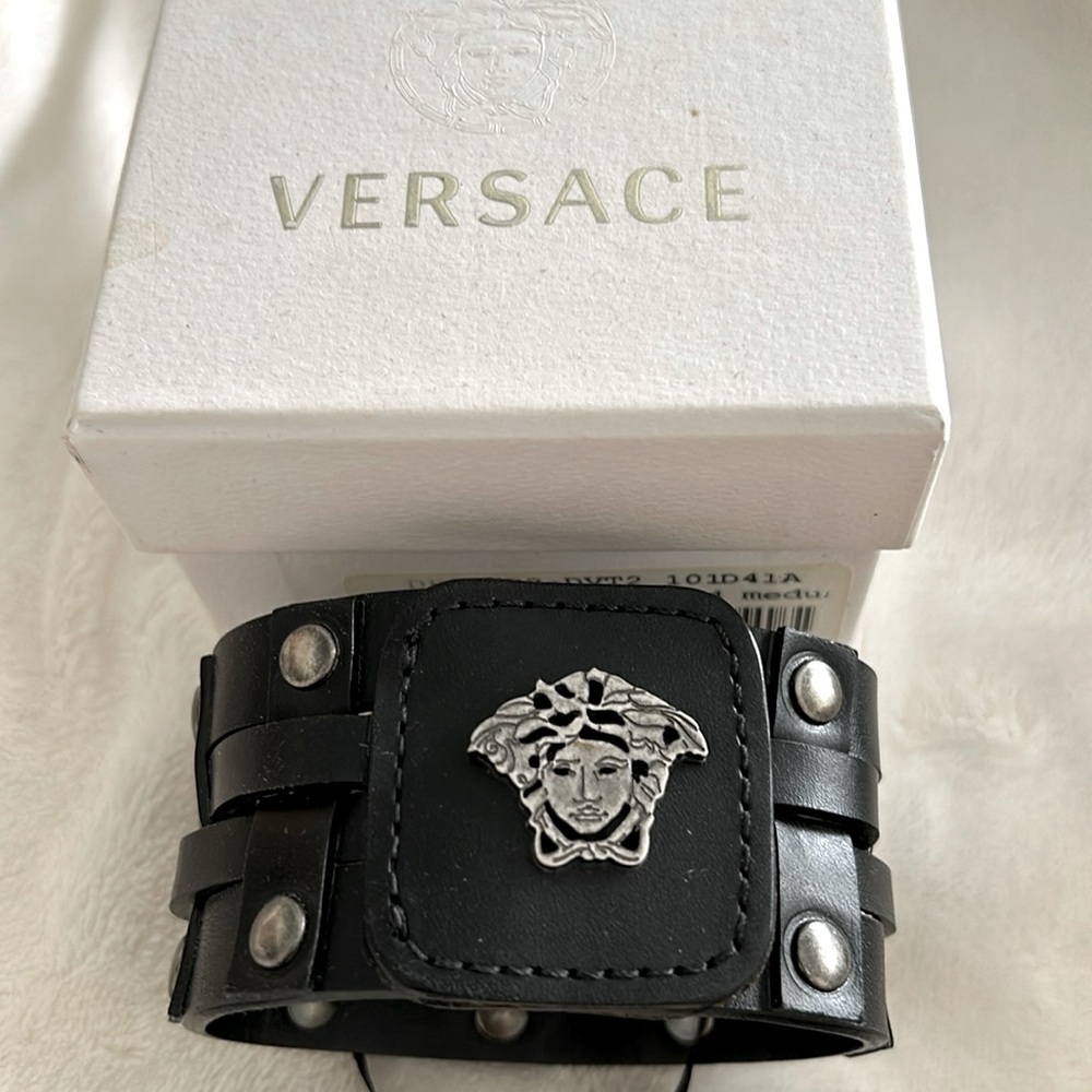 VERSACE WRIST BAND (medium)